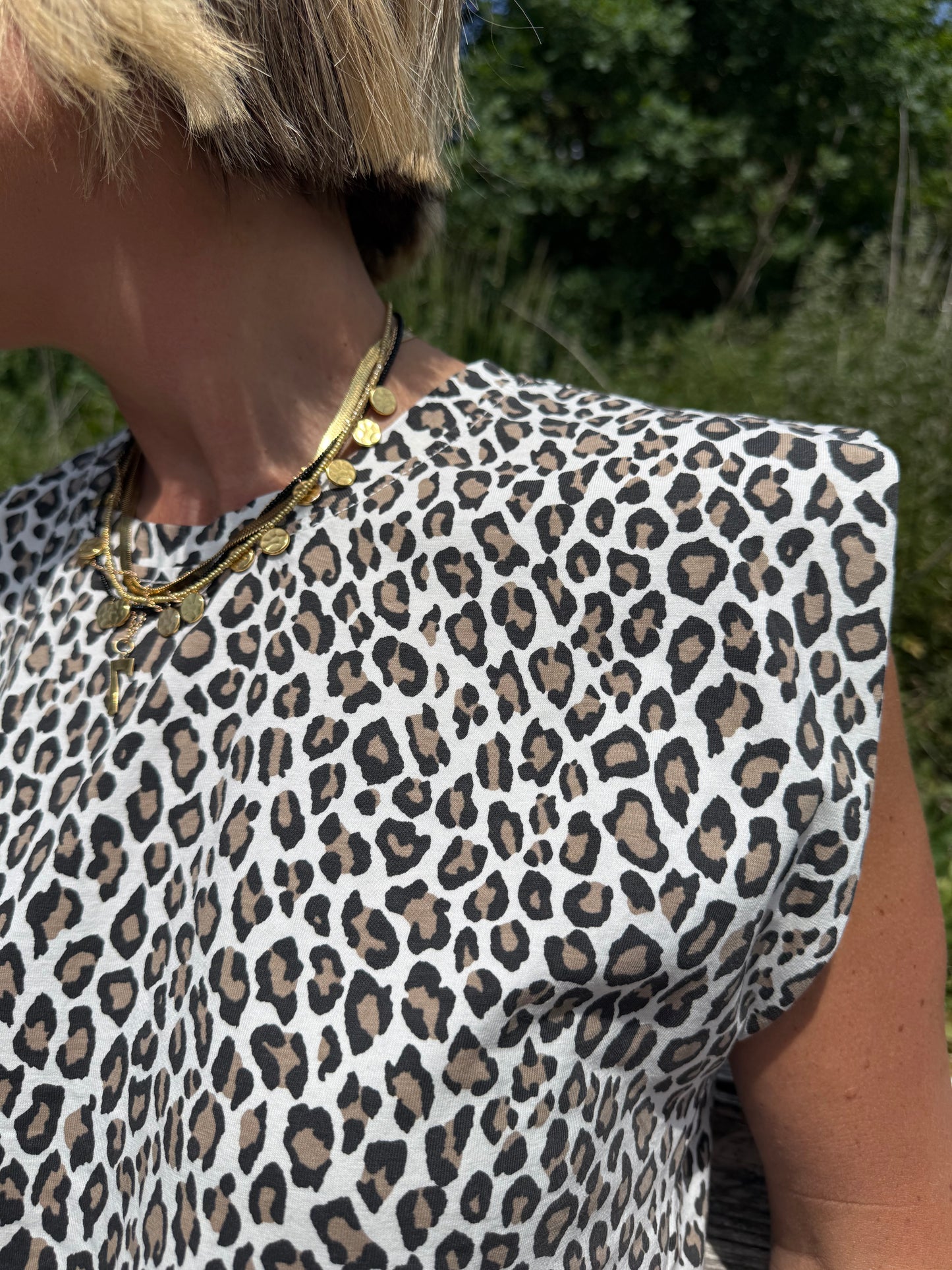 Cream Sleeveless Leopard Print Tee