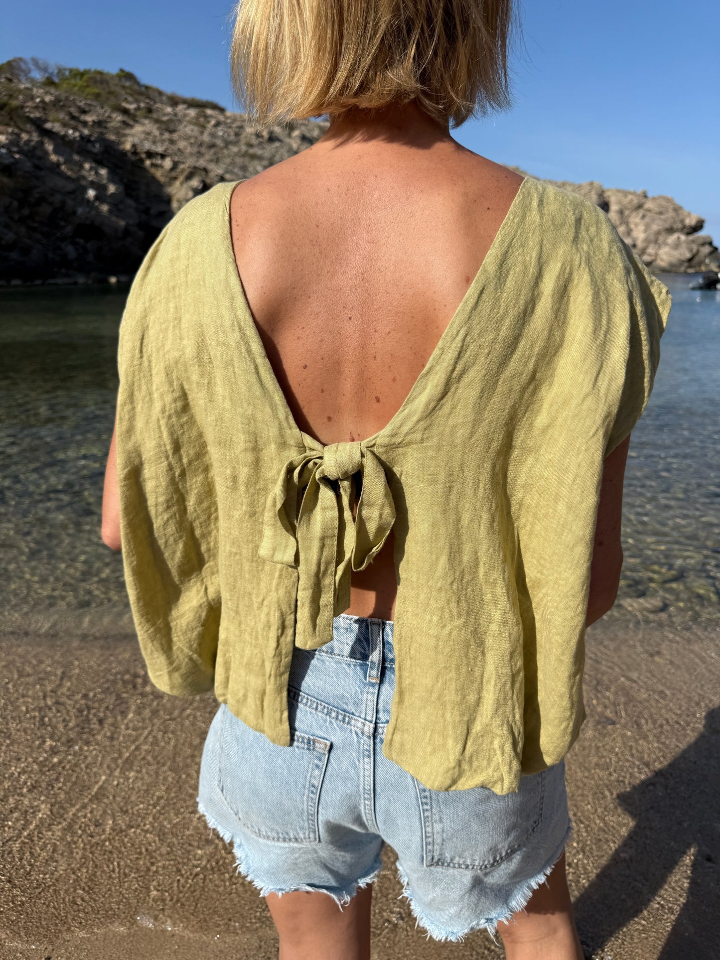 Pistachio Linen Bubble Top