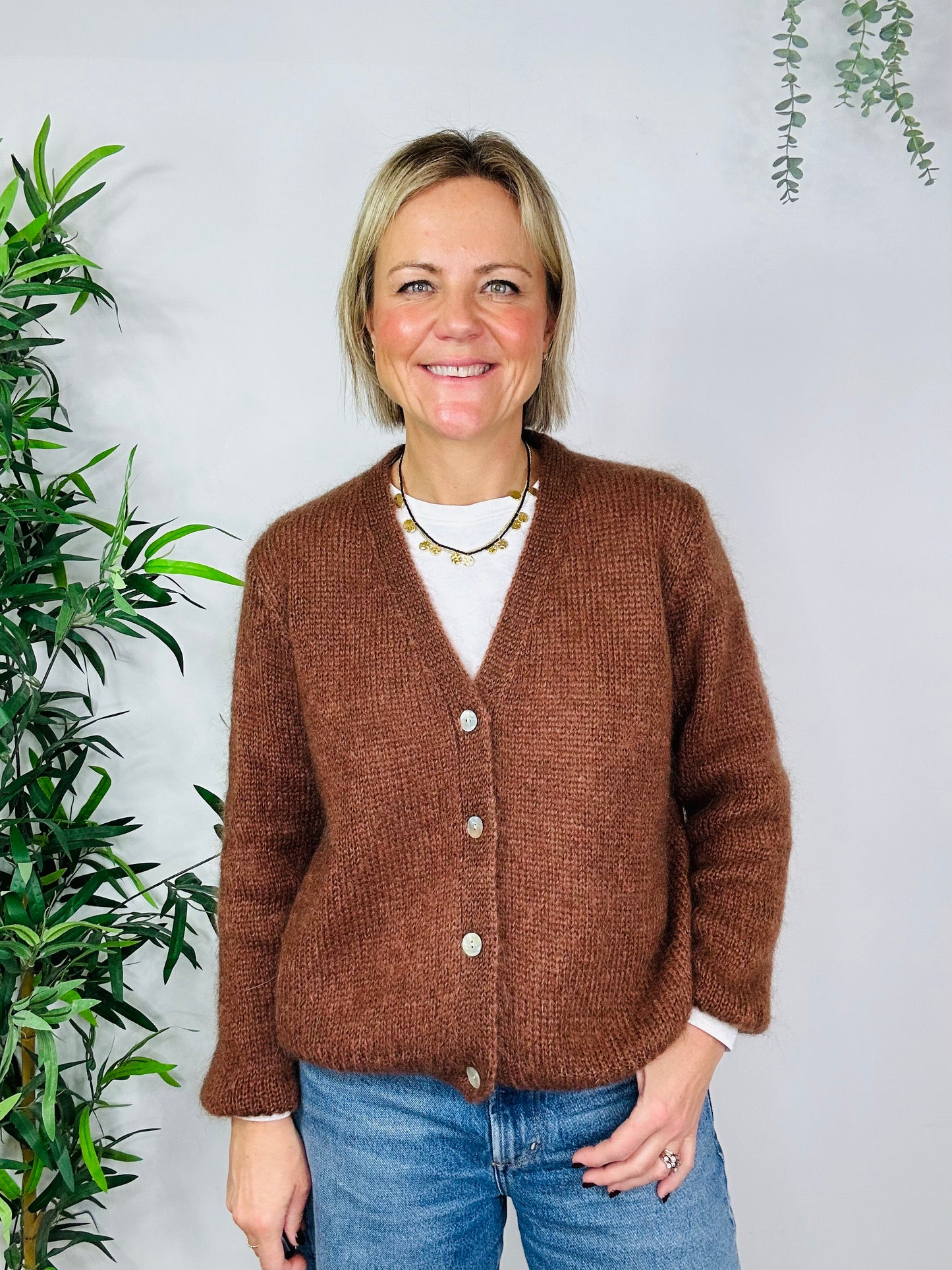 Chestnut Brown V-Neck Cardigan