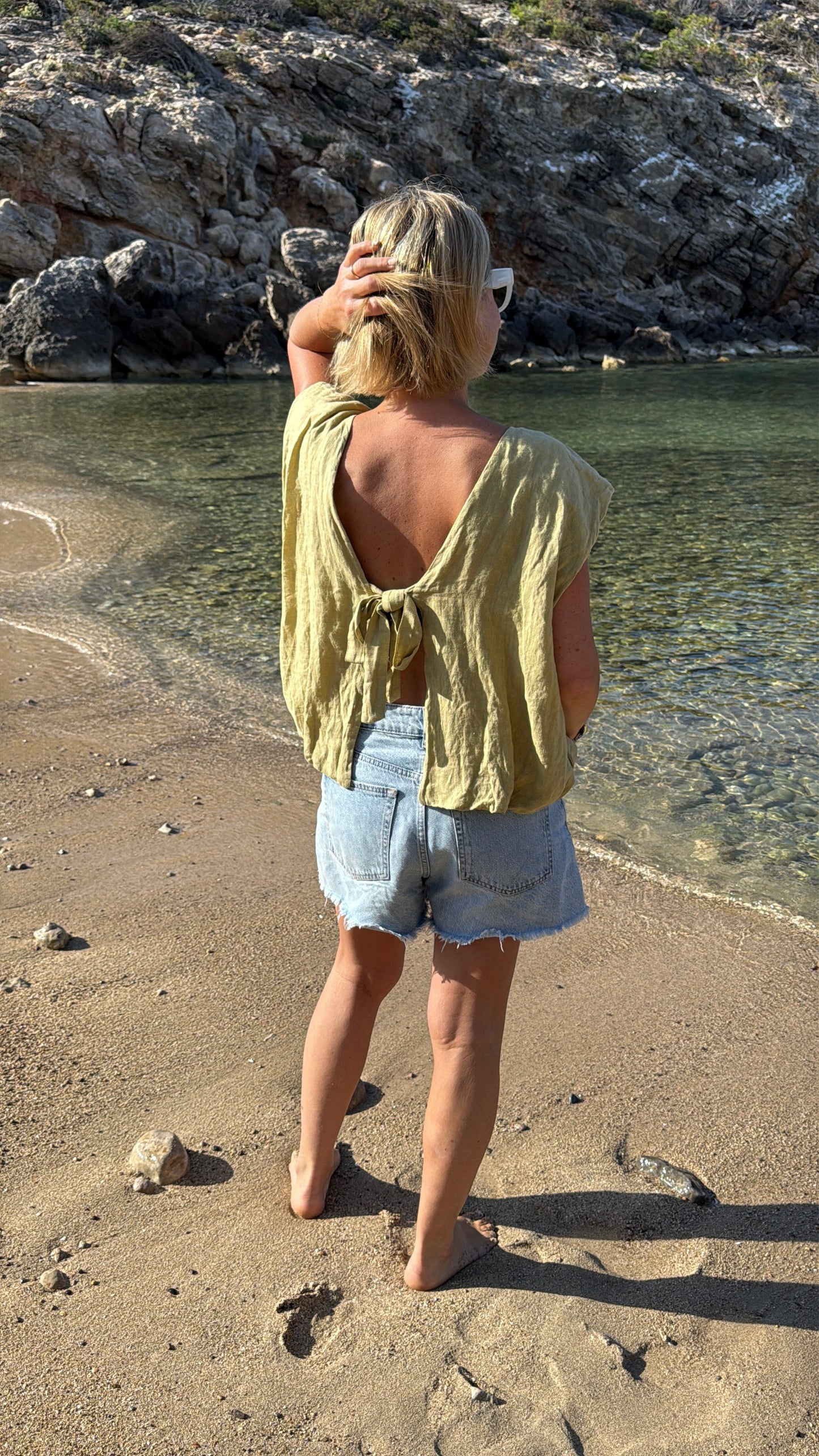 Pistachio Linen Bubble Top