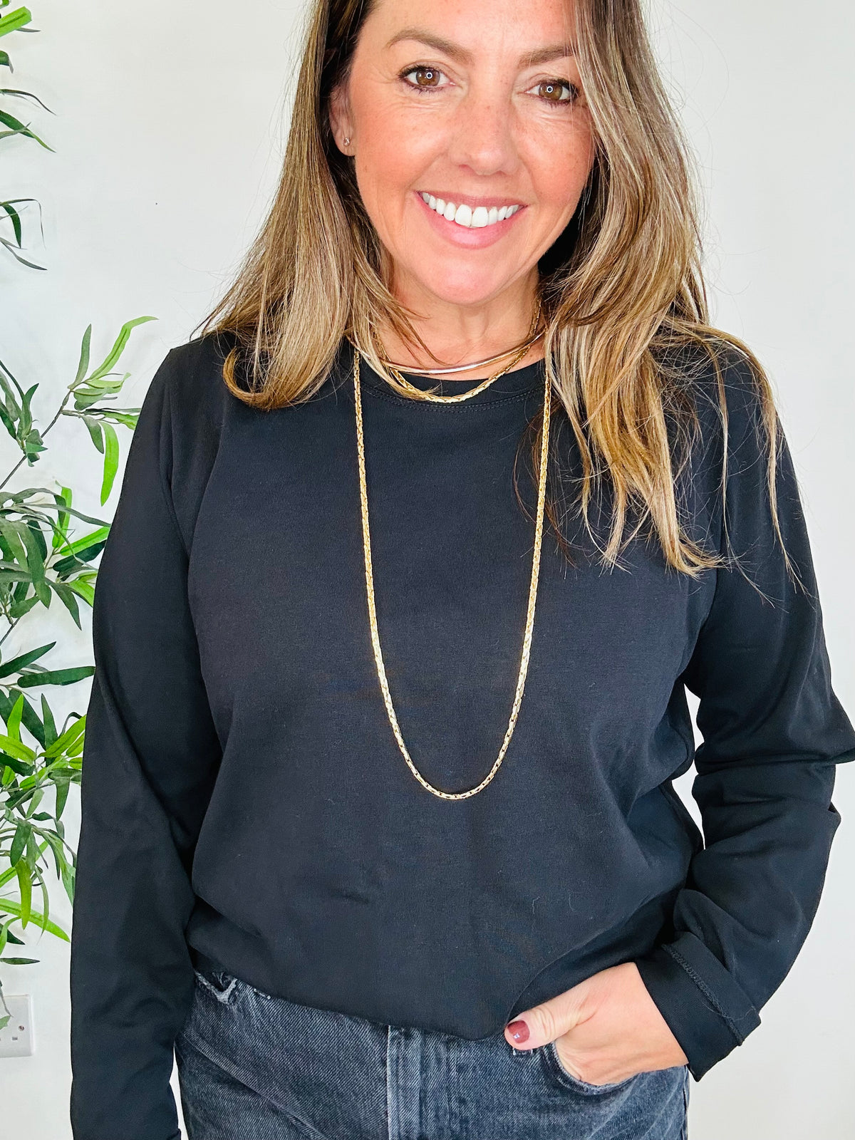 Black Long Sleeve Tee