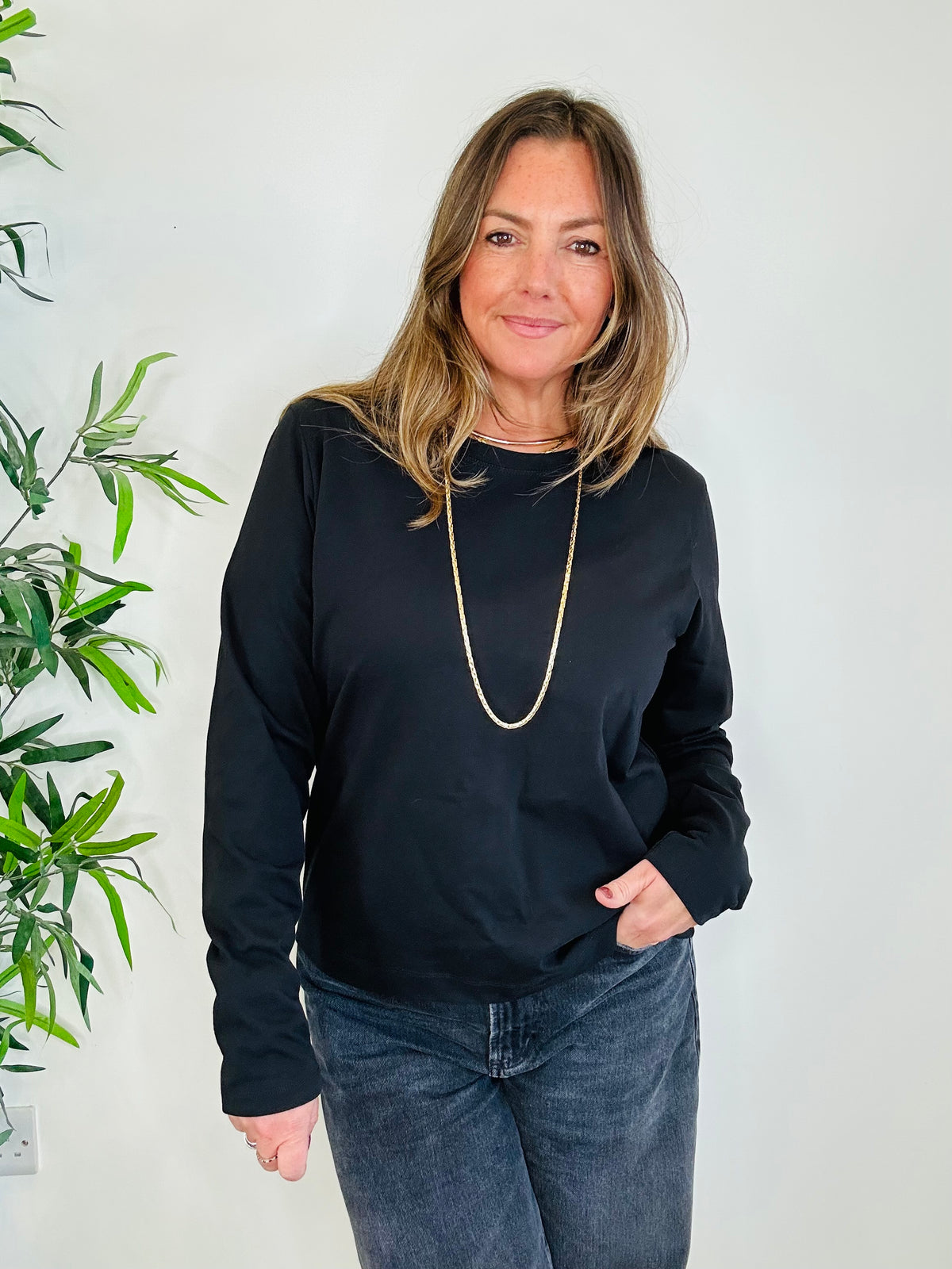 Black Long Sleeve Tee