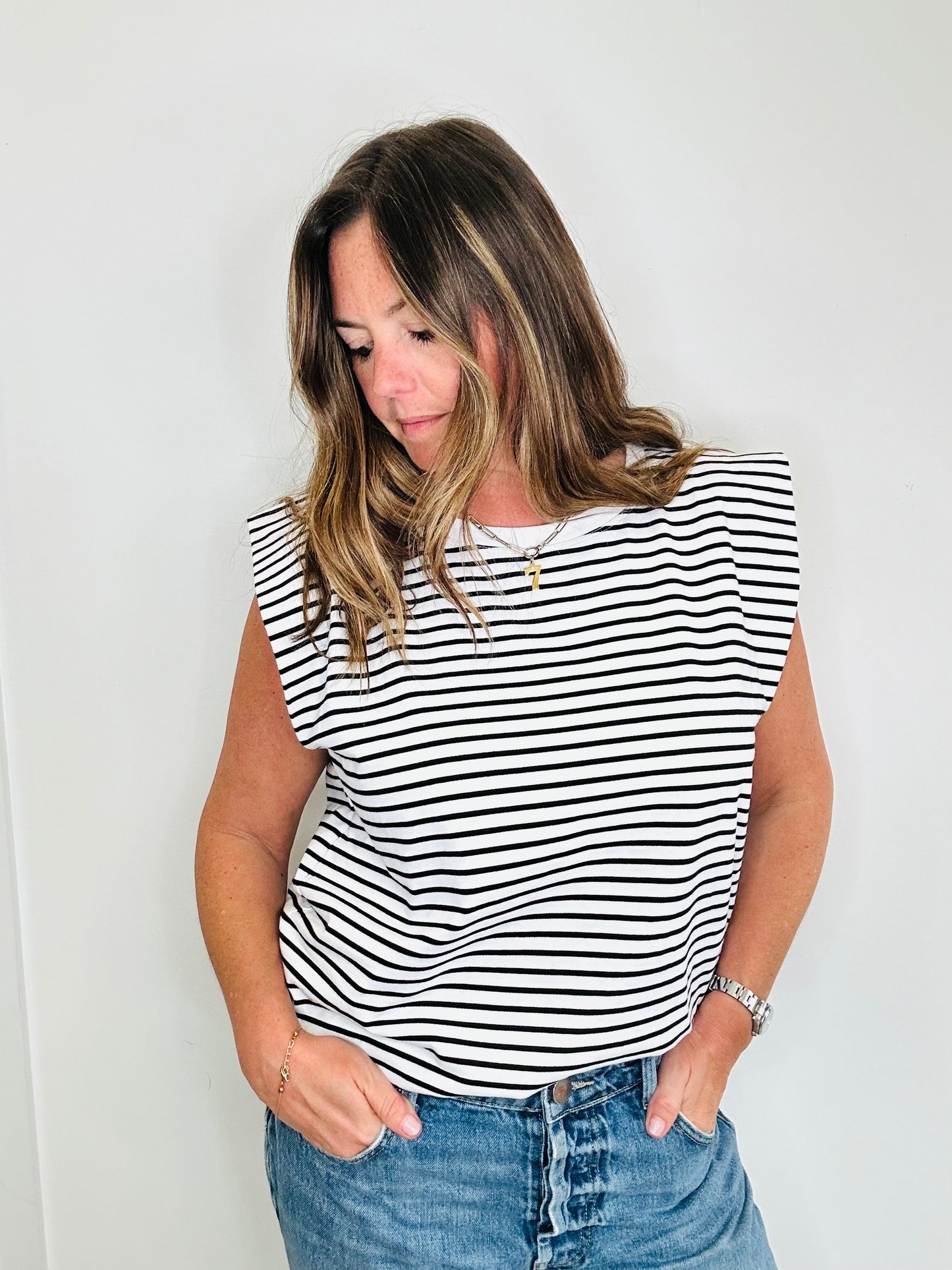 Stripe Sleeveless T-shirt